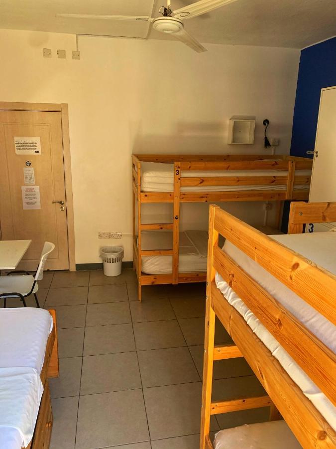 Metropole Budget Hostel San Ġiljan Exterior foto